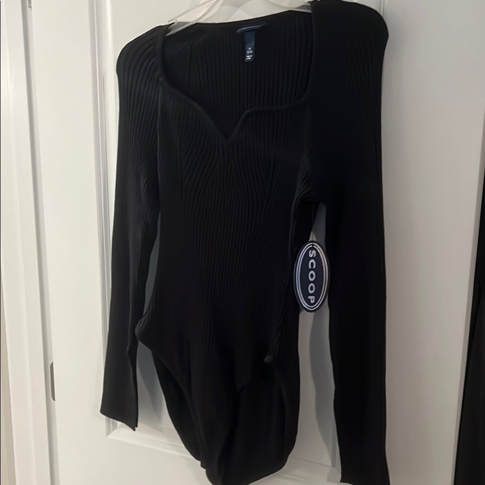 Black Ribbed Women's Top